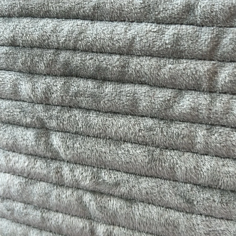 Fable Collection Ultra Soft Velvet Quilt Queen Bed Coverlet Smokey Jade NEW NWT - Picture 4 of 14